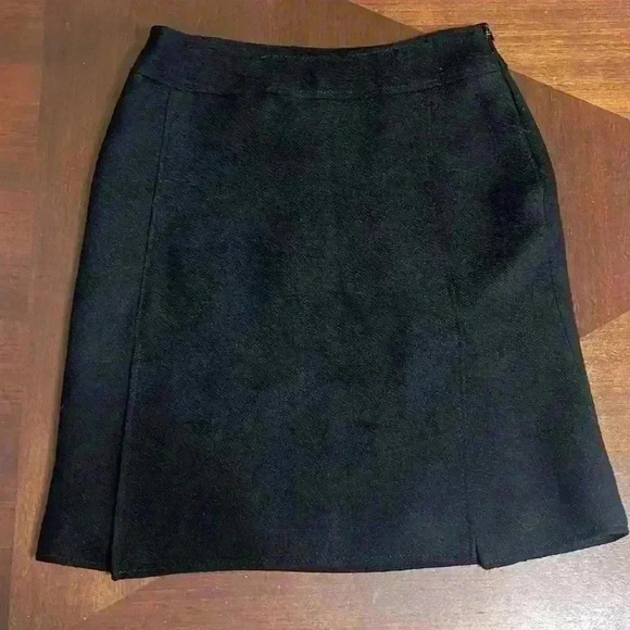 Dresses & Skirts - Moschino cheap and chic black skirt